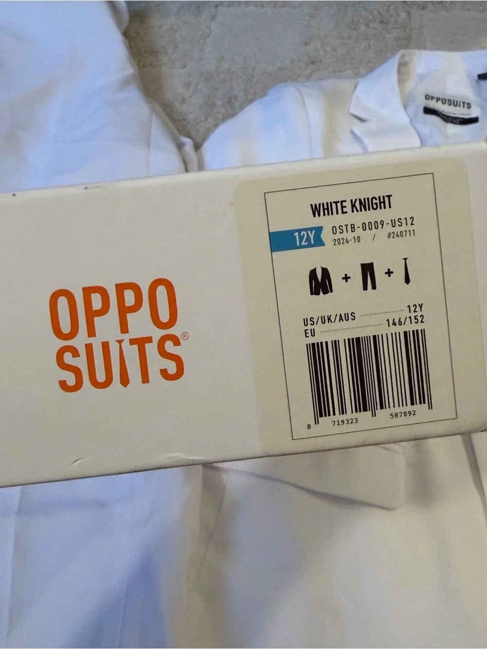 OppoSuits crisp white